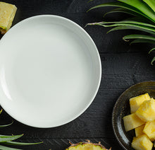 Load image into Gallery viewer, Classic Coupe Bowls
