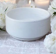 Load image into Gallery viewer, Classic Small Bowls - Kings Pride Procurement
